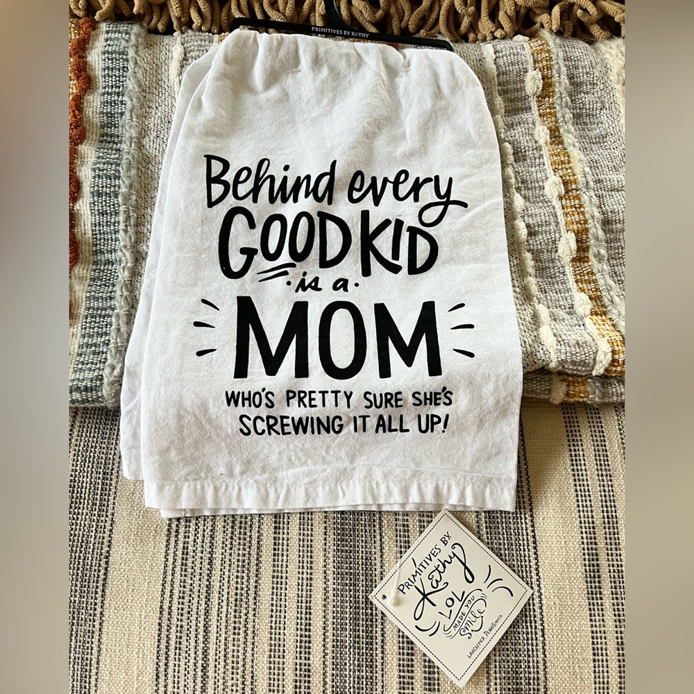 Primitives by Kathy Dishtowel - NWT